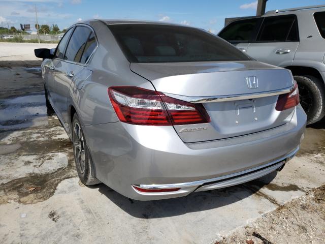 Photo 2 VIN: 1HGCR2F33HA238299 - HONDA ACCORD LX 