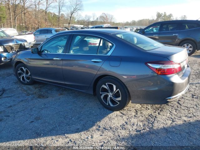 Photo 2 VIN: 1HGCR2F33HA241235 - HONDA ACCORD 