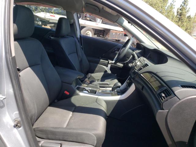 Photo 4 VIN: 1HGCR2F33HA276471 - HONDA ACCORD LX 