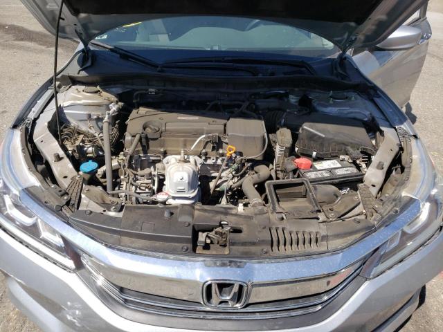 Photo 6 VIN: 1HGCR2F33HA276471 - HONDA ACCORD LX 