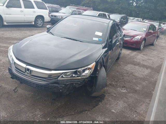 Photo 1 VIN: 1HGCR2F33HA299829 - HONDA ACCORD 