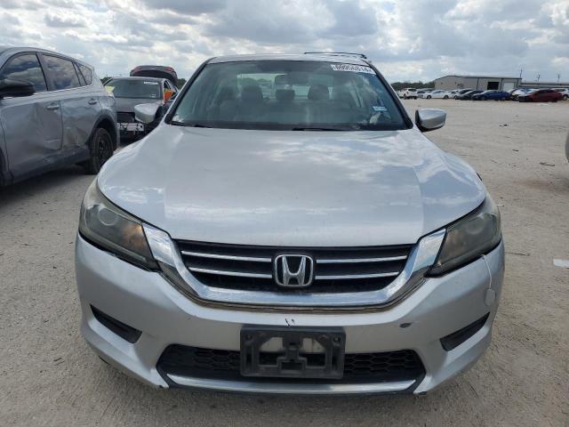 Photo 4 VIN: 1HGCR2F34DA011763 - HONDA ACCORD LX 