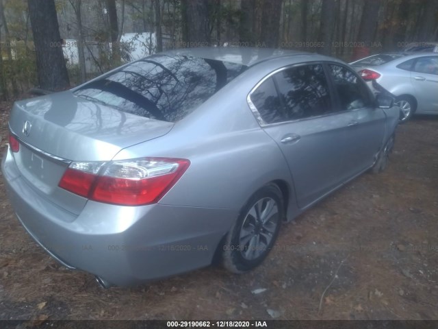 Photo 3 VIN: 1HGCR2F34DA057917 - HONDA ACCORD SDN 