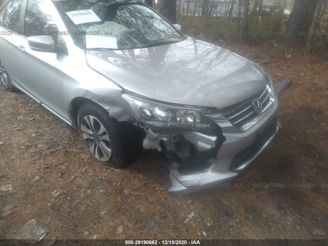 Photo 5 VIN: 1HGCR2F34DA057917 - HONDA ACCORD SDN 