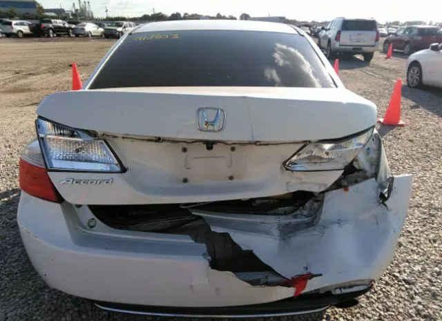 Photo 5 VIN: 1HGCR2F34DA090447 - HONDA ACCORD SDN 