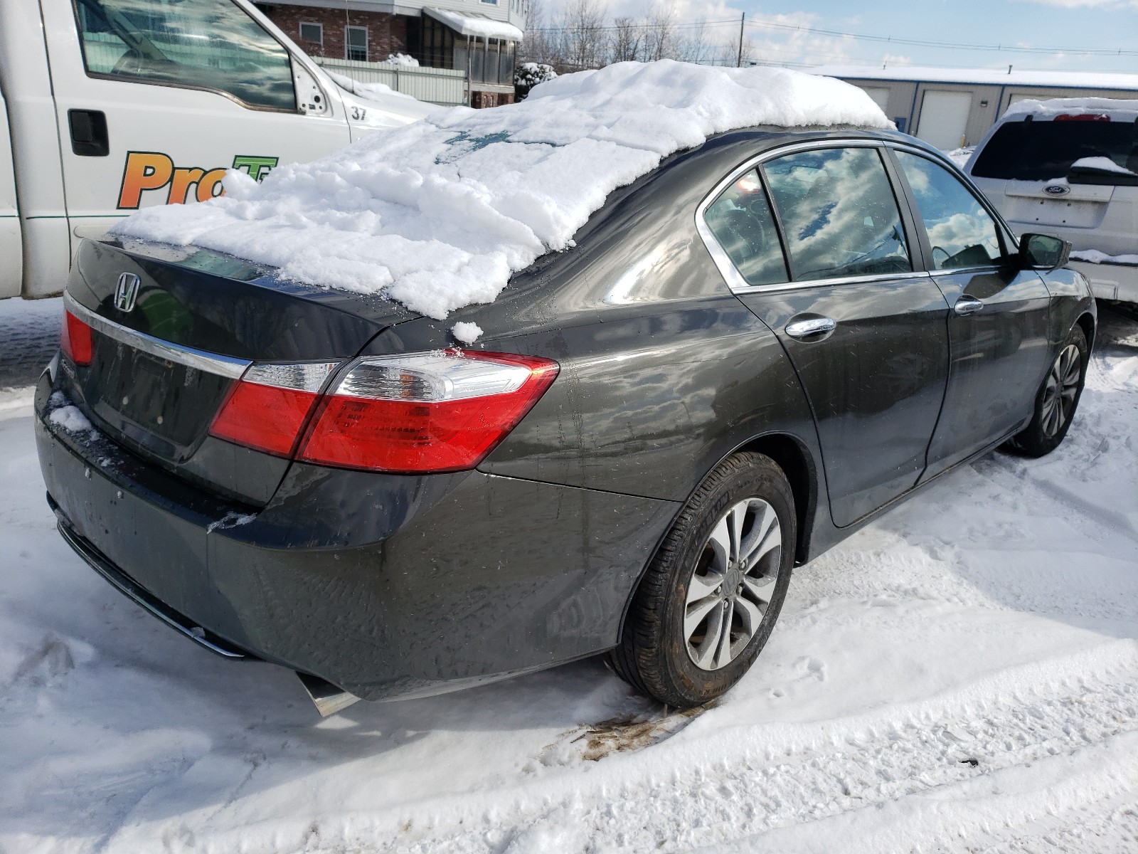 Photo 3 VIN: 1HGCR2F34DA108154 - HONDA ACCORD LX 