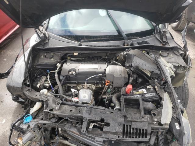 Photo 6 VIN: 1HGCR2F34DA117842 - HONDA ACCORD LX 