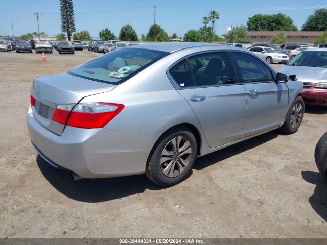 Photo 3 VIN: 1HGCR2F34DA125133 - HONDA ACCORD 