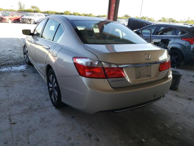 Photo 2 VIN: 1HGCR2F34DA145947 - HONDA ACCORD LX 