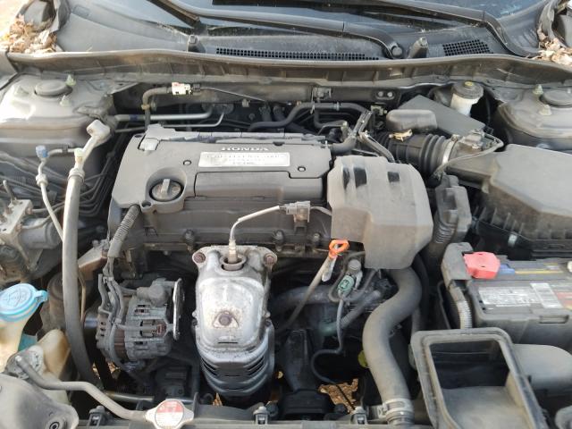 Photo 6 VIN: 1HGCR2F34DA281558 - HONDA ACCORD LX 