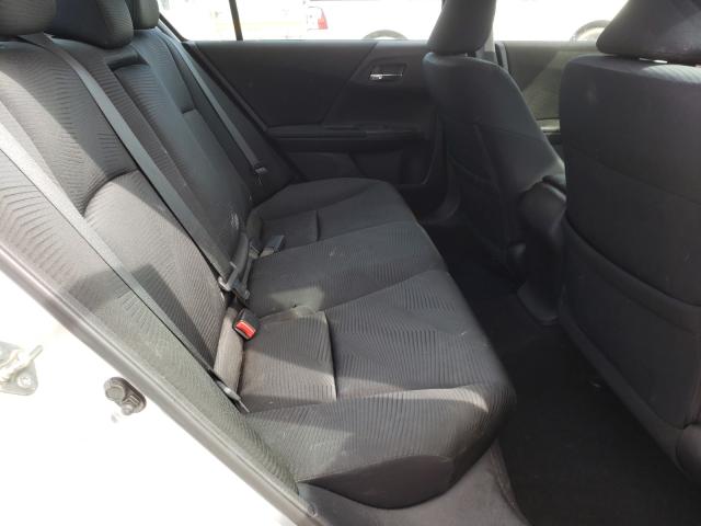 Photo 5 VIN: 1HGCR2F34EA060303 - HONDA ACCORD LX 