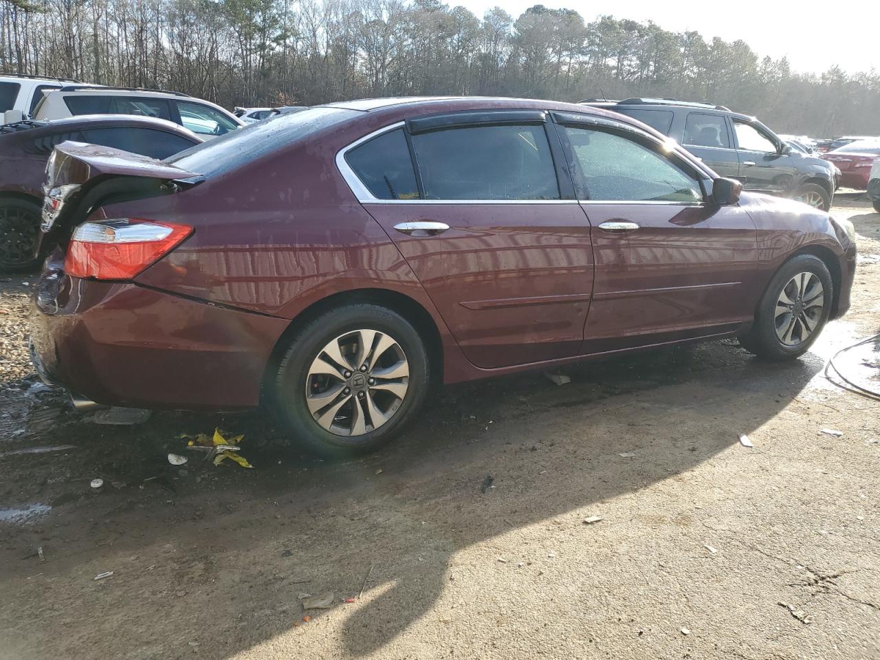 Photo 2 VIN: 1HGCR2F34EA111797 - HONDA ACCORD 