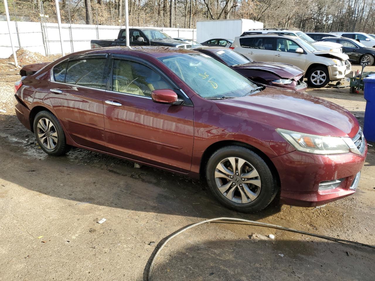 Photo 3 VIN: 1HGCR2F34EA111797 - HONDA ACCORD 