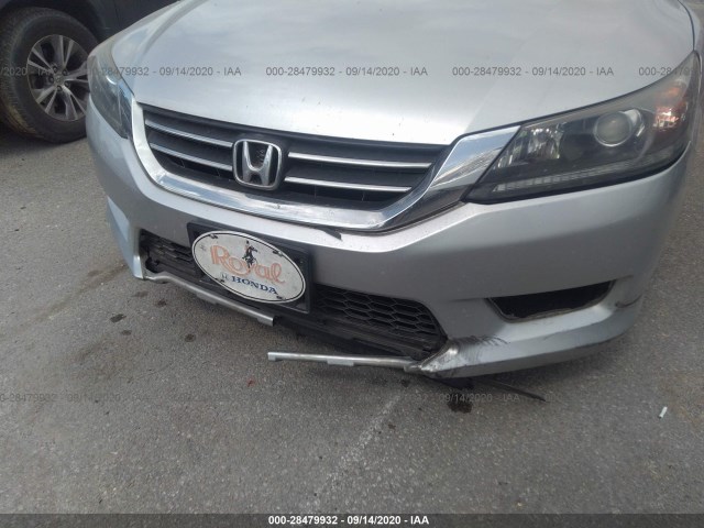 Photo 5 VIN: 1HGCR2F34EA120094 - HONDA ACCORD SEDAN 