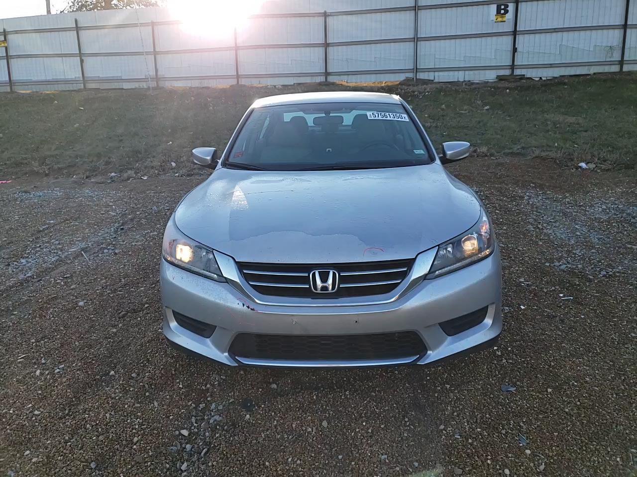 Photo 10 VIN: 1HGCR2F34EA160921 - HONDA ACCORD LX 