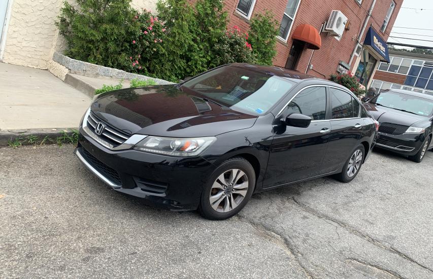 Photo 1 VIN: 1HGCR2F34EA179940 - HONDA ACCORD LX 