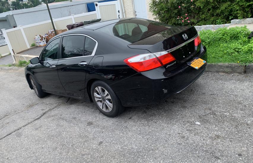 Photo 2 VIN: 1HGCR2F34EA179940 - HONDA ACCORD LX 