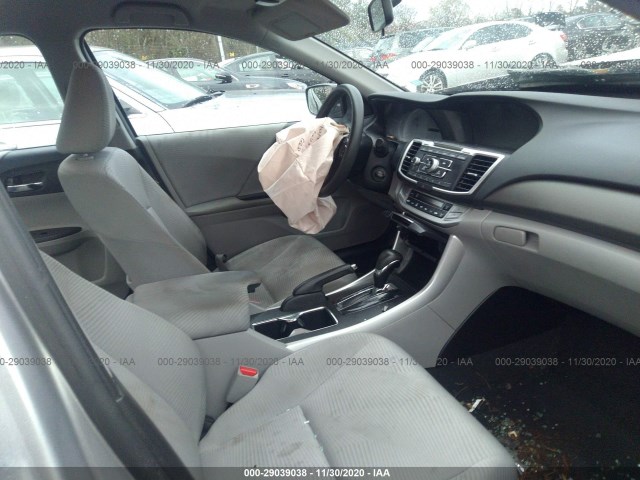 Photo 4 VIN: 1HGCR2F34FA093366 - HONDA ACCORD SEDAN 