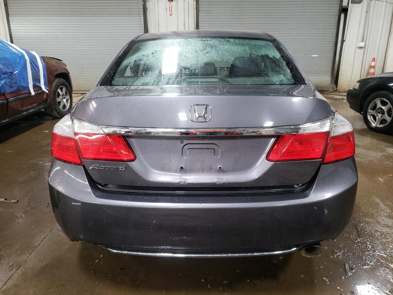 Photo 5 VIN: 1HGCR2F34FA118122 - HONDA ACCORD 