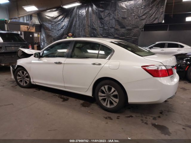 Photo 2 VIN: 1HGCR2F34FA123904 - HONDA ACCORD 