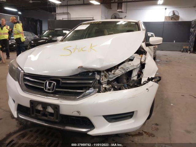 Photo 5 VIN: 1HGCR2F34FA123904 - HONDA ACCORD 