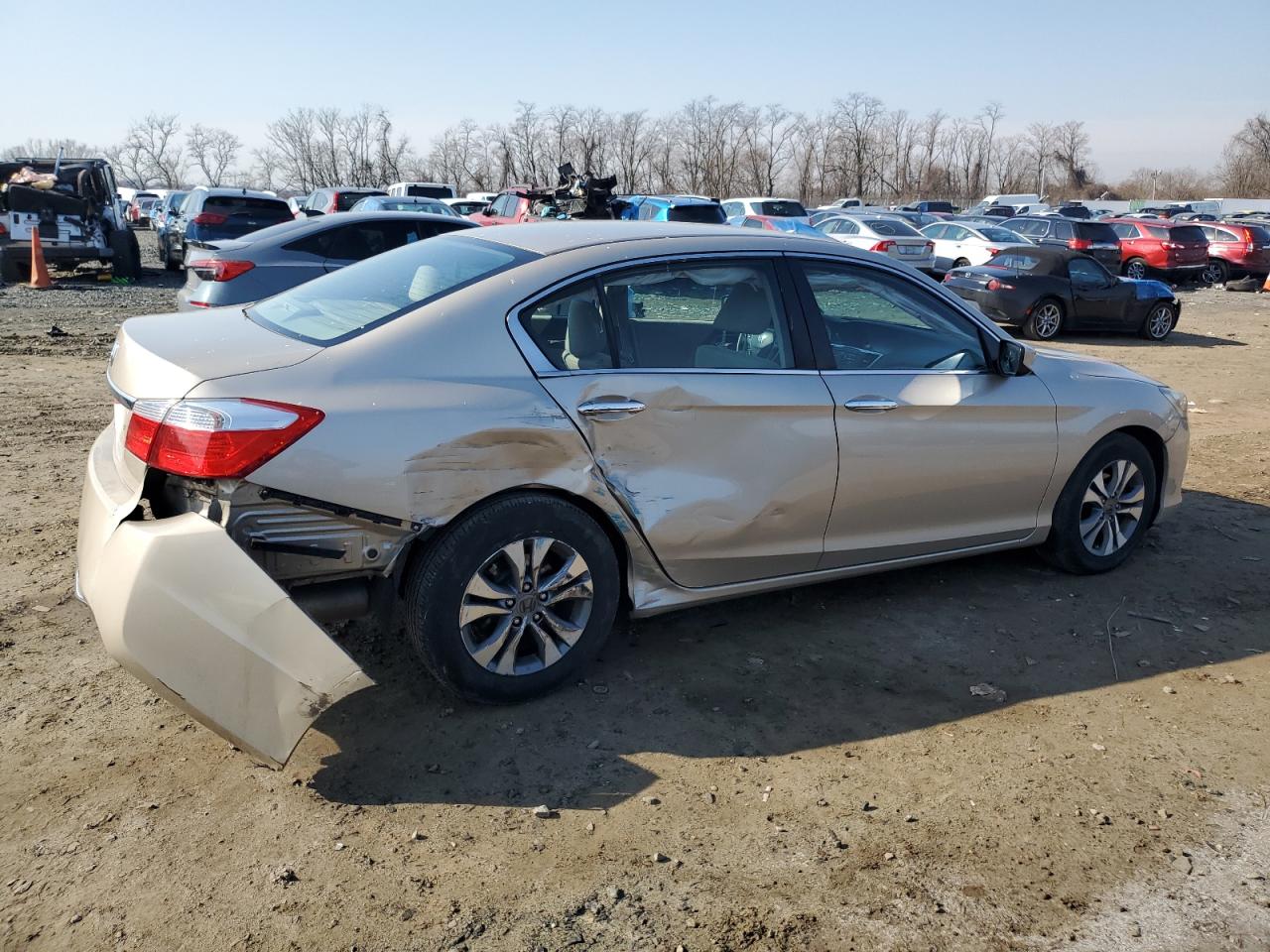 Photo 2 VIN: 1HGCR2F34FA141366 - HONDA ACCORD 