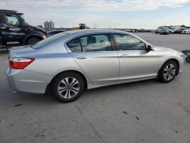 Photo 2 VIN: 1HGCR2F34FA142906 - HONDA ACCORD LX 