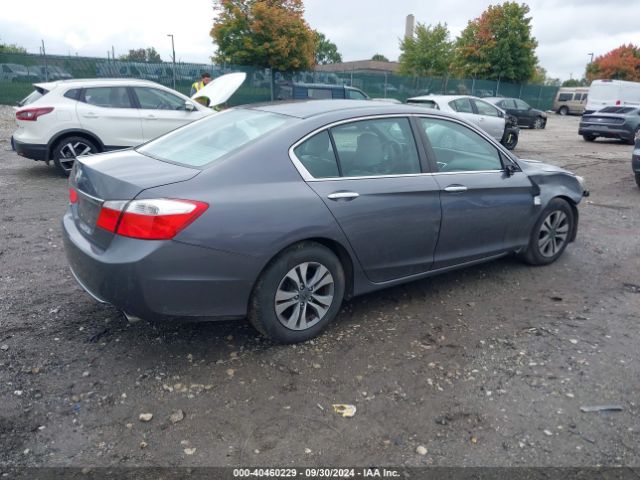 Photo 3 VIN: 1HGCR2F34FA147748 - HONDA ACCORD 