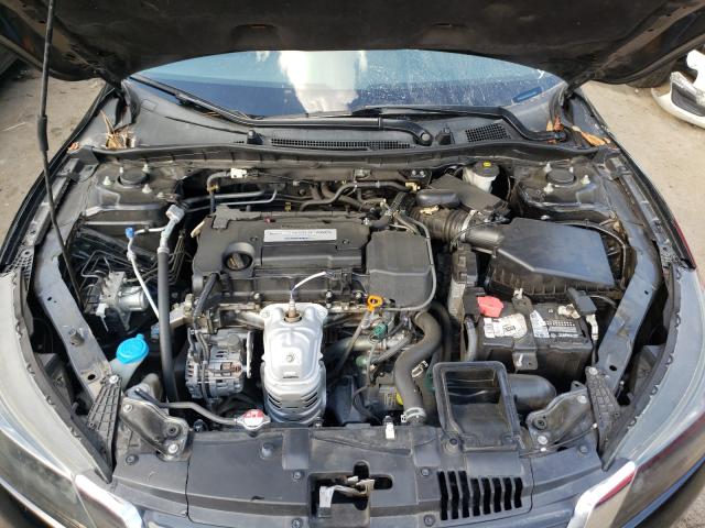 Photo 6 VIN: 1HGCR2F34FA161083 - HONDA ACCORD LX 