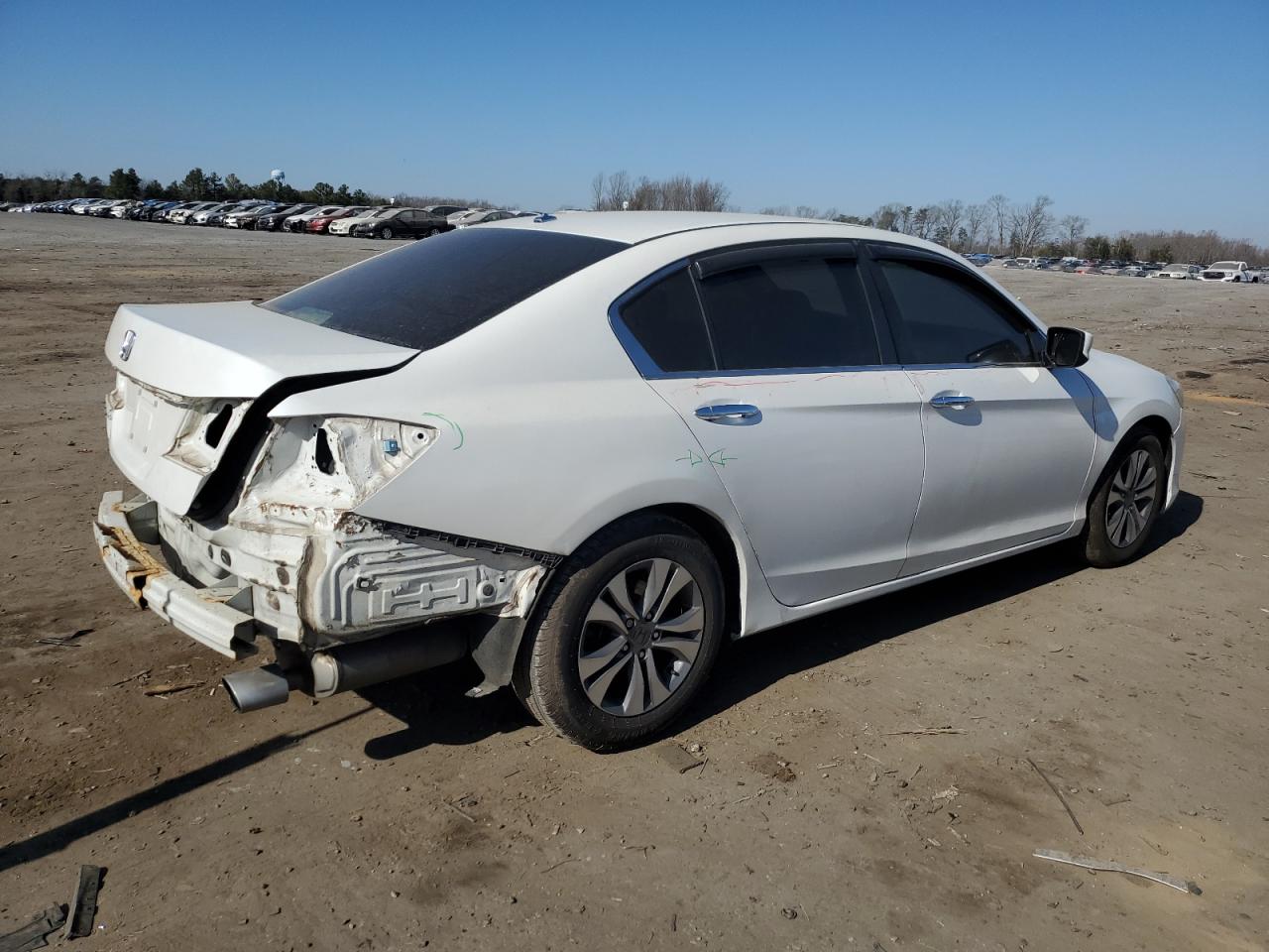 Photo 2 VIN: 1HGCR2F34FA244352 - HONDA ACCORD 