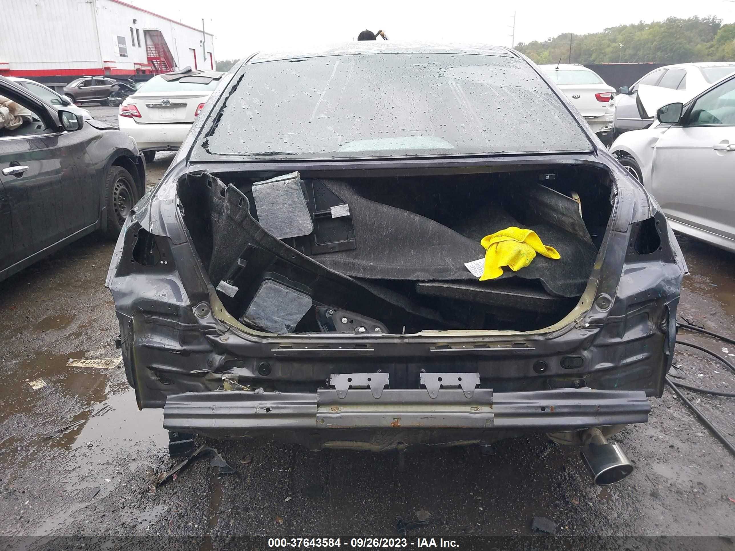 Photo 16 VIN: 1HGCR2F34GA064368 - HONDA ACCORD 