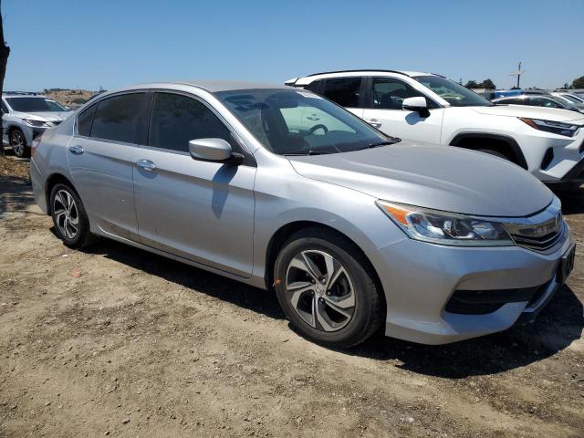 Photo 3 VIN: 1HGCR2F34GA153244 - HONDA ACCORD LX 