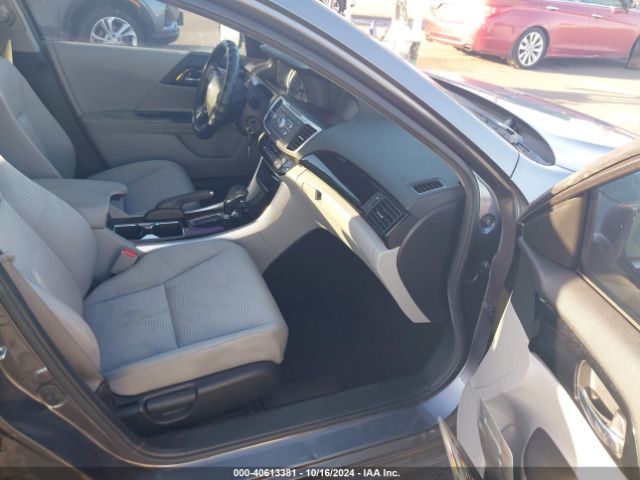 Photo 4 VIN: 1HGCR2F34GA174160 - HONDA ACCORD 