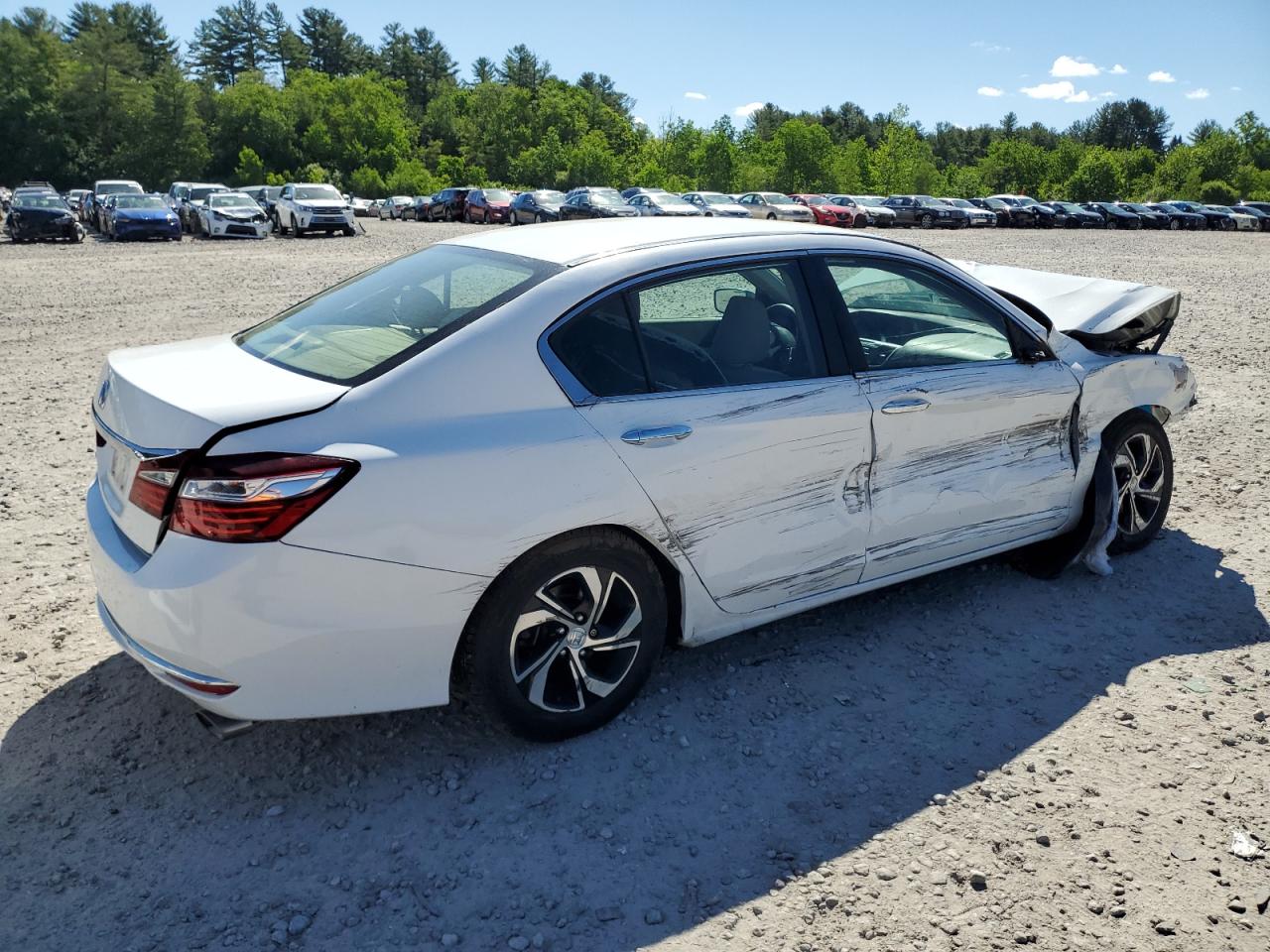 Photo 2 VIN: 1HGCR2F34GA185269 - HONDA ACCORD 