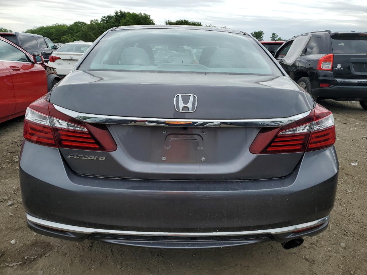 Photo 5 VIN: 1HGCR2F34GA187717 - HONDA ACCORD 