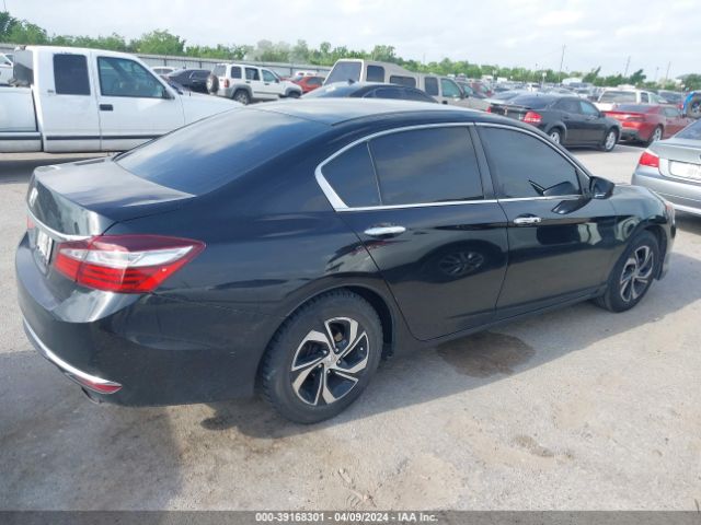 Photo 3 VIN: 1HGCR2F34HA005838 - HONDA ACCORD 