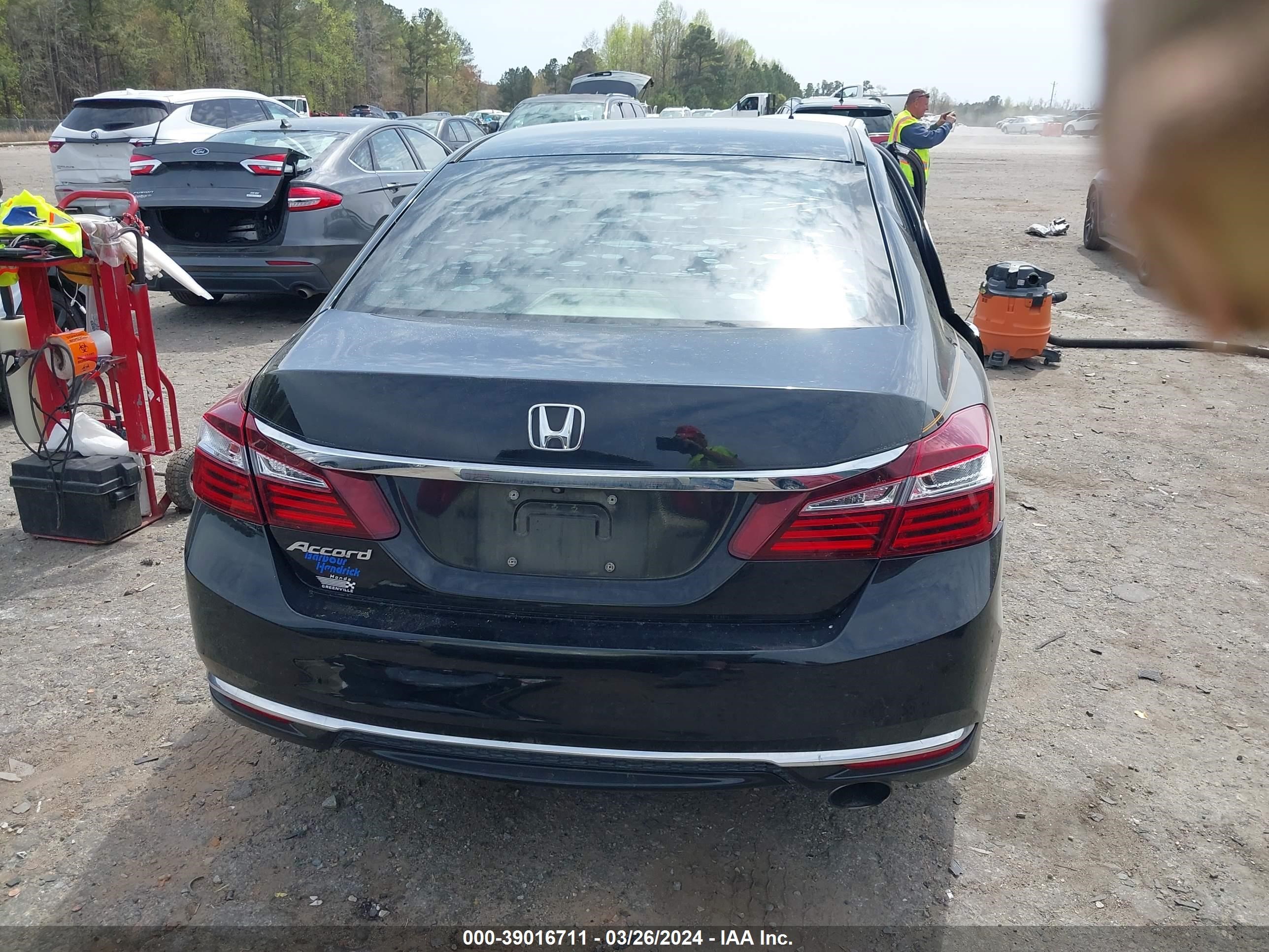 Photo 15 VIN: 1HGCR2F34HA014054 - HONDA ACCORD 