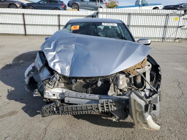 Photo 4 VIN: 1HGCR2F34HA028553 - HONDA ACCORD LX 