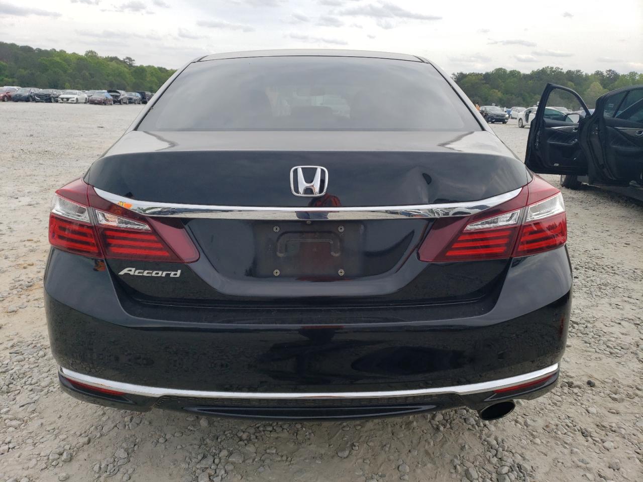 Photo 5 VIN: 1HGCR2F34HA160955 - HONDA ACCORD 