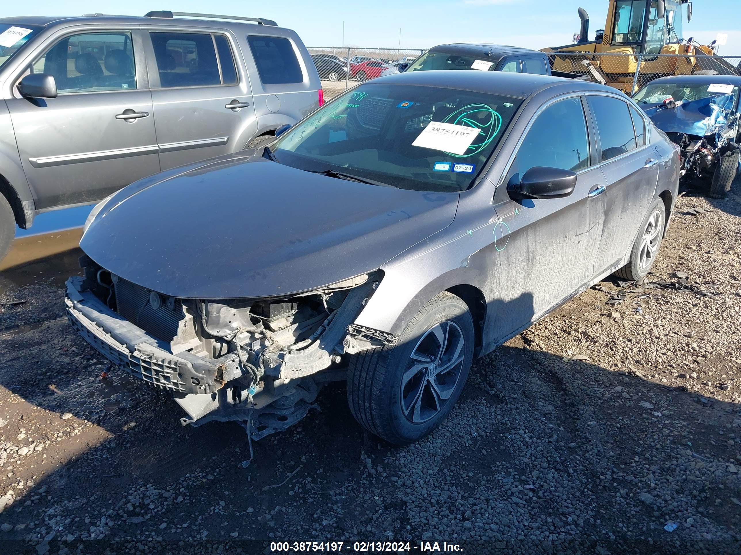 Photo 1 VIN: 1HGCR2F34HA162480 - HONDA ACCORD 