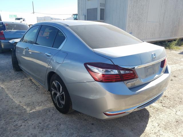 Photo 2 VIN: 1HGCR2F34HA165055 - HONDA ACCORD LX 