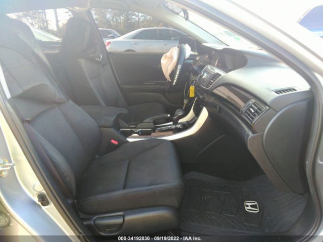 Photo 4 VIN: 1HGCR2F34HA215176 - HONDA ACCORD SEDAN 