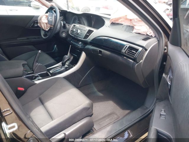 Photo 4 VIN: 1HGCR2F34HA225366 - HONDA ACCORD 