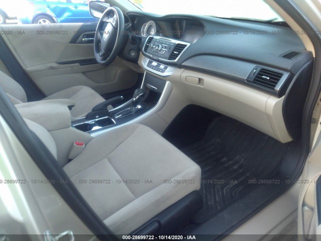 Photo 4 VIN: 1HGCR2F35DA006264 - HONDA ACCORD SDN 