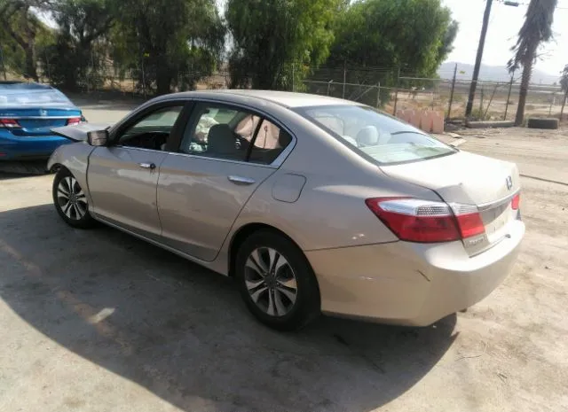 Photo 2 VIN: 1HGCR2F35DA017944 - HONDA ACCORD SDN 