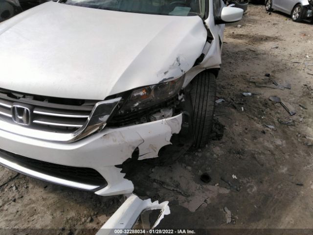 Photo 5 VIN: 1HGCR2F35DA073317 - HONDA ACCORD SDN 