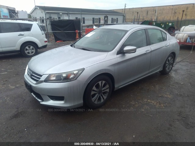 Photo 1 VIN: 1HGCR2F35DA110981 - HONDA ACCORD SDN 