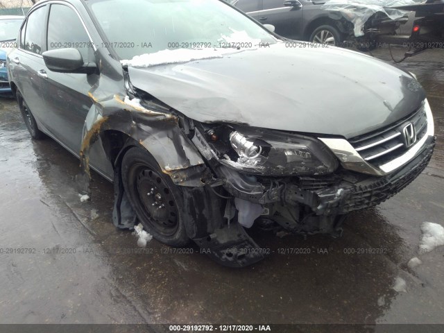 Photo 5 VIN: 1HGCR2F35DA126307 - HONDA ACCORD SDN 