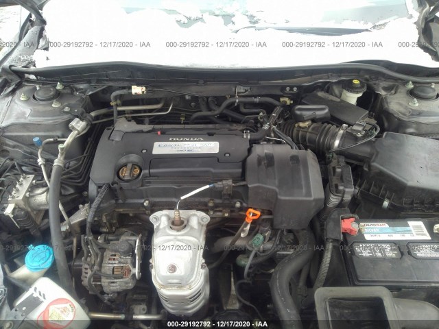 Photo 9 VIN: 1HGCR2F35DA126307 - HONDA ACCORD SDN 