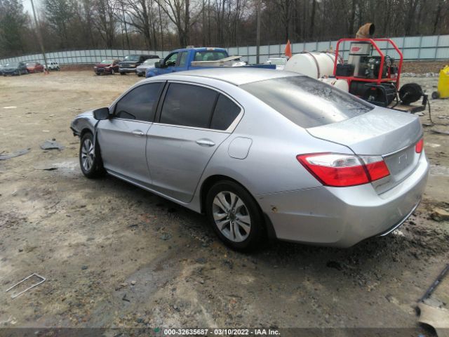 Photo 2 VIN: 1HGCR2F35DA131572 - HONDA ACCORD SDN 